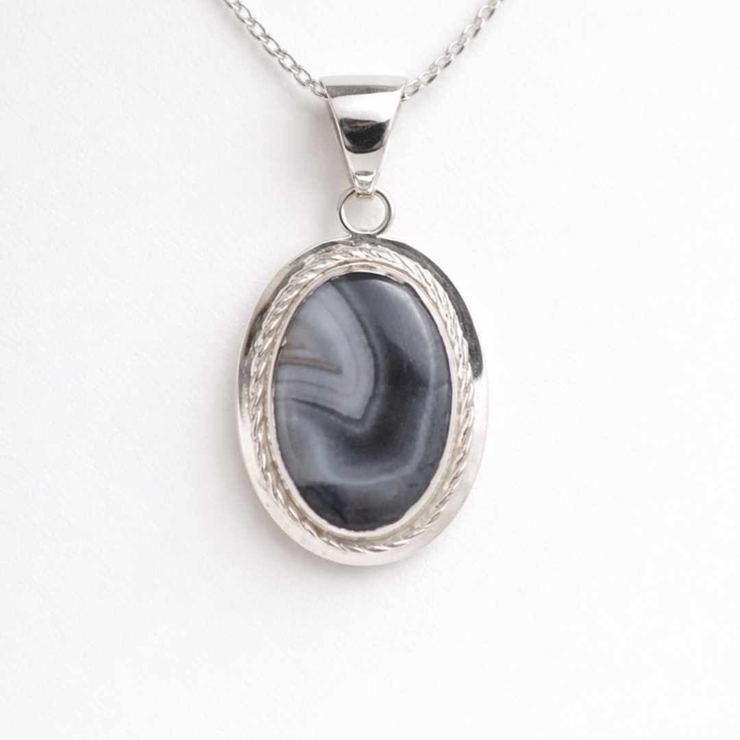 Flint Pendant 2