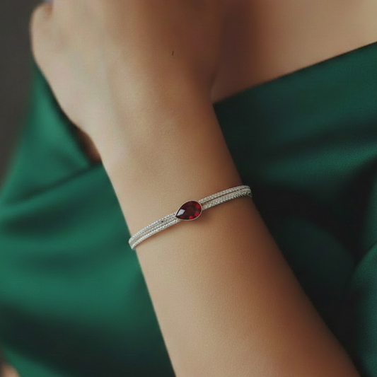 Garnet & .925 Sterling Silver Bracelet